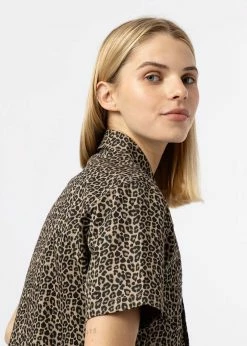 Dickies Women Silver Firs Shirt Leopard 11 Dickies Women Silver Firs Shirt Leopard -KILLSTAR Sales Store dickies DK0A4XQMC47 w silver firs shirt leo 8 1024x1024